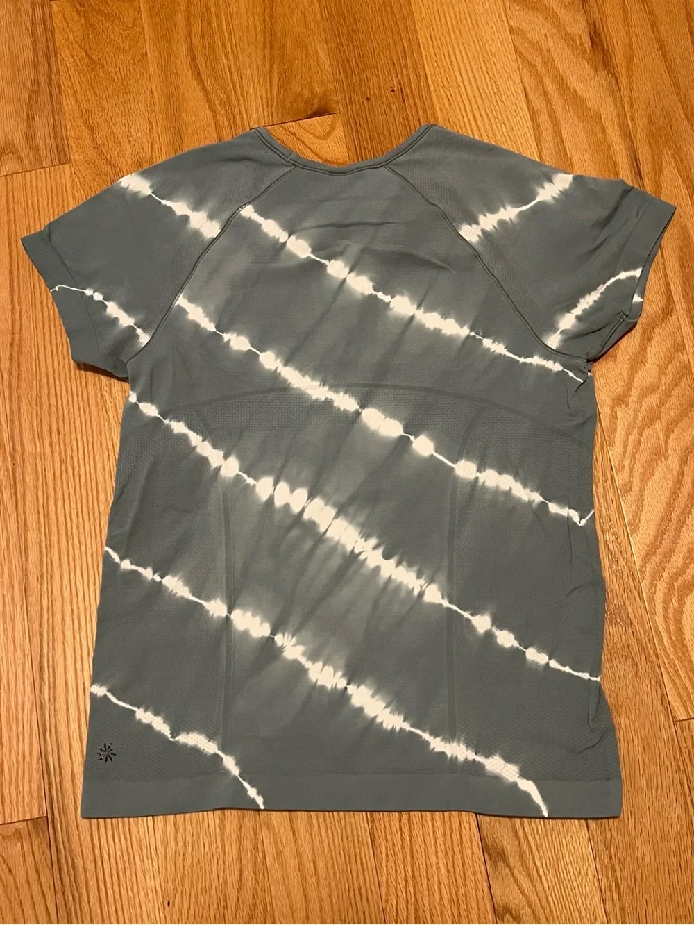 Athleta Girl Power Up Tie-Dye Short Sleeve Tee